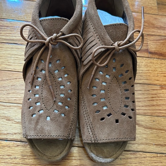 Minnetonka
NEW MINNETONKA LYRA (DUSTY BROWN SUEDE) - Picture 6 of 8